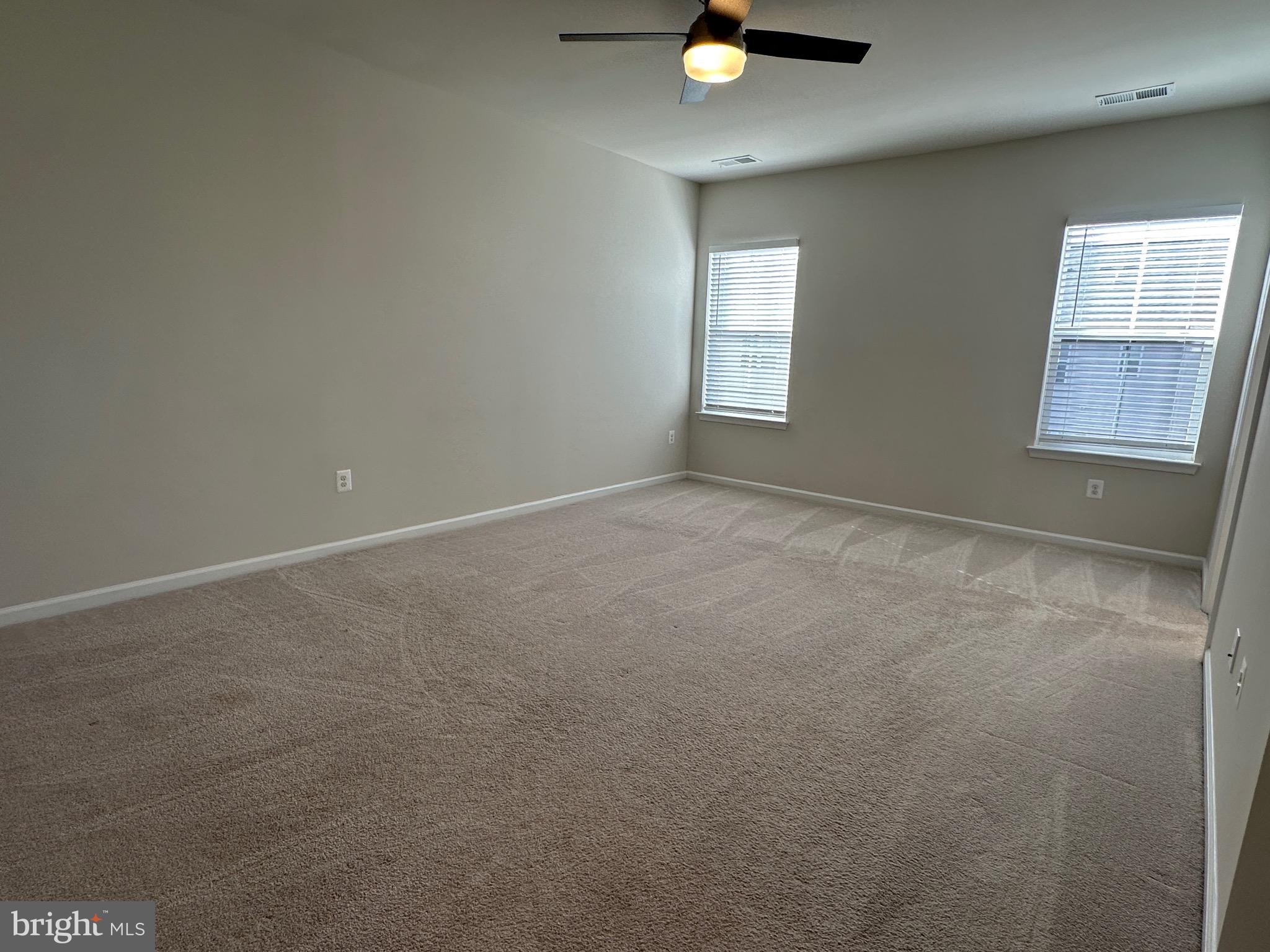 HASTINGS MARKETPLACE - Residential Lease