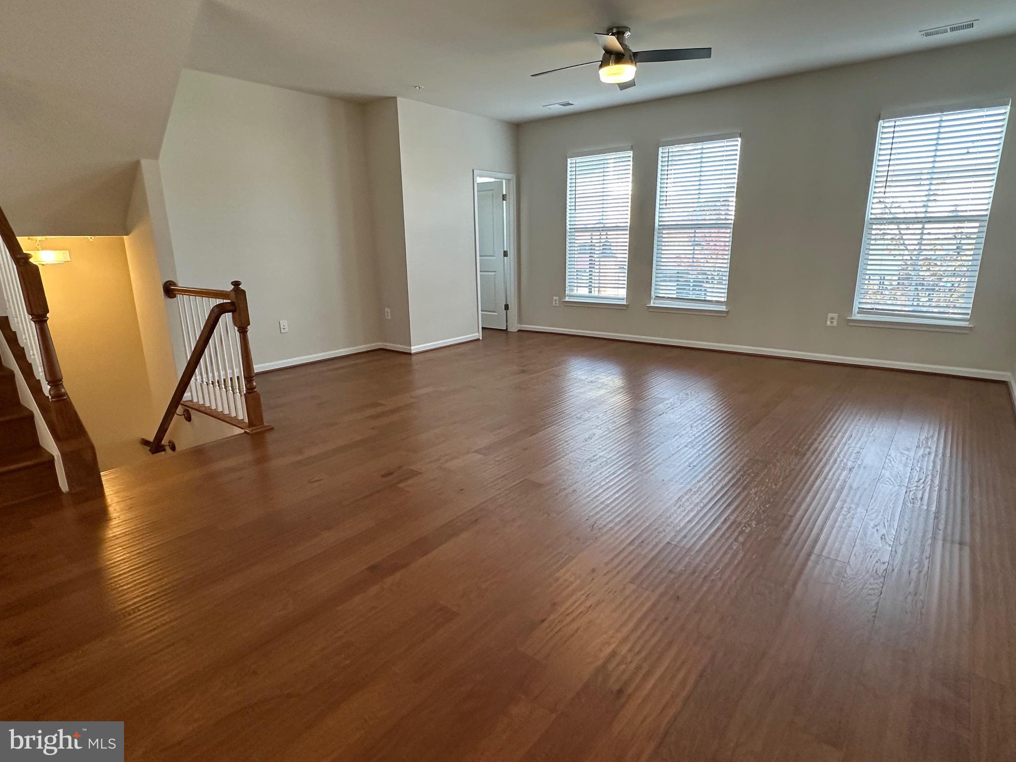 HASTINGS MARKETPLACE - Residential Lease