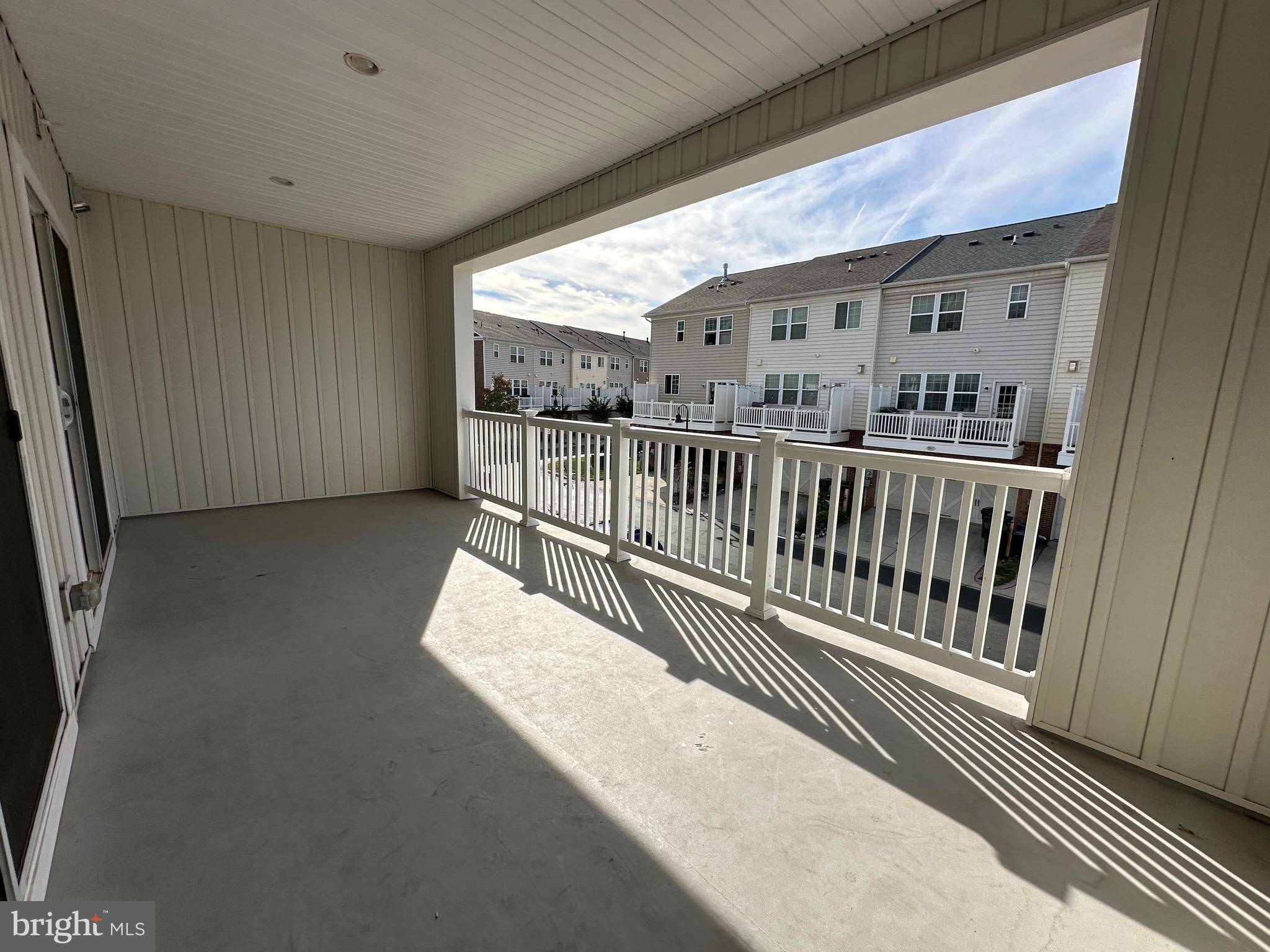 HASTINGS MARKETPLACE - Residential Lease