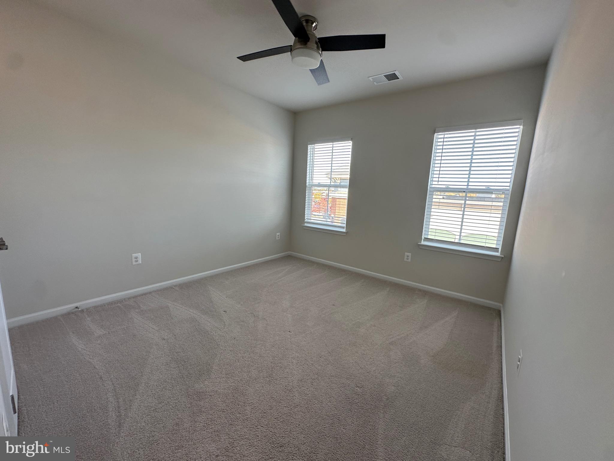 HASTINGS MARKETPLACE - Residential Lease