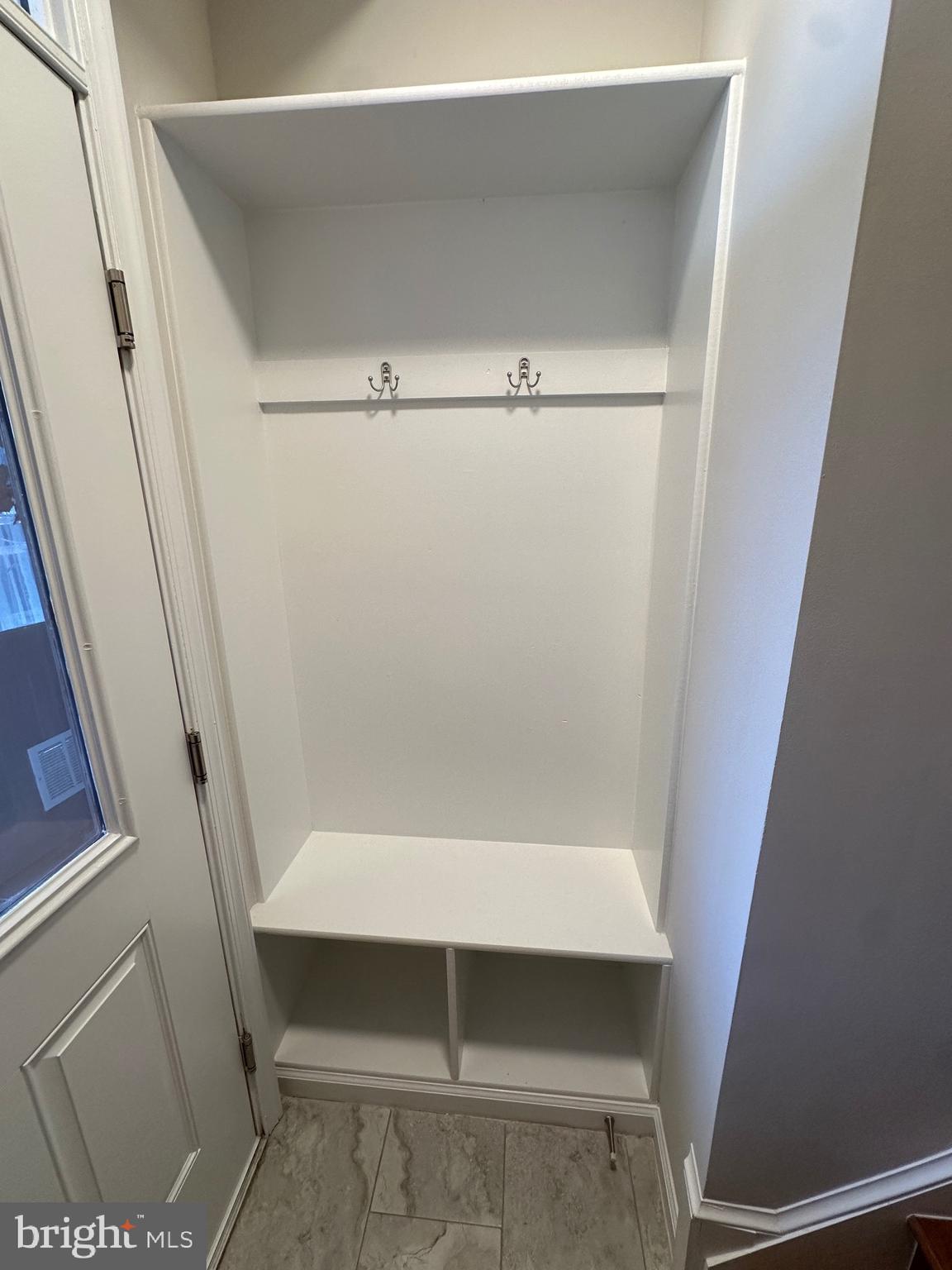 HASTINGS MARKETPLACE - Residential Lease