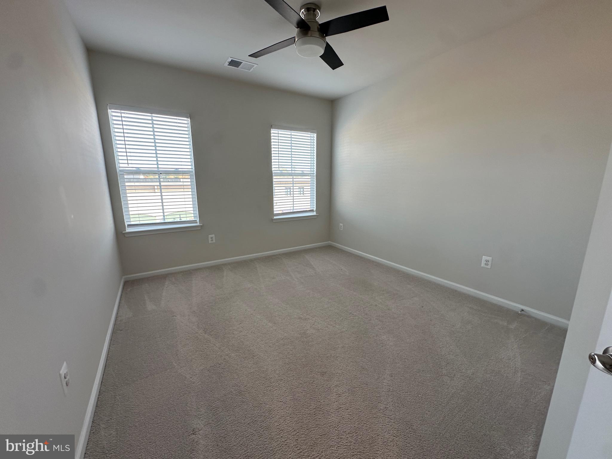 HASTINGS MARKETPLACE - Residential Lease