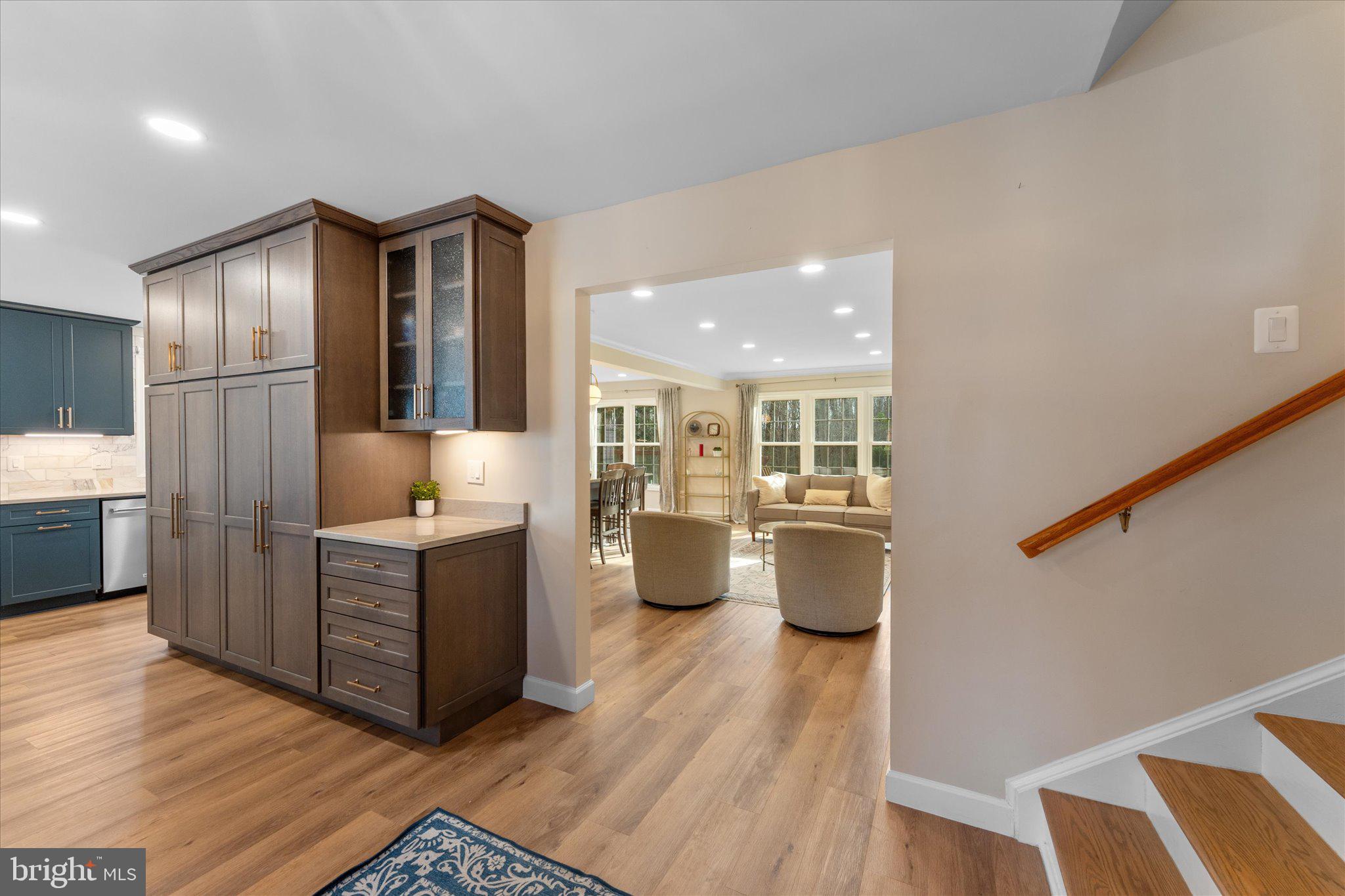 FOX MILL WOODS - Residential