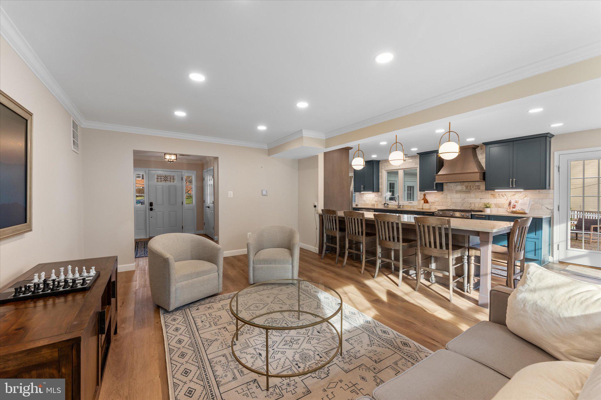 FOX MILL WOODS - Residential