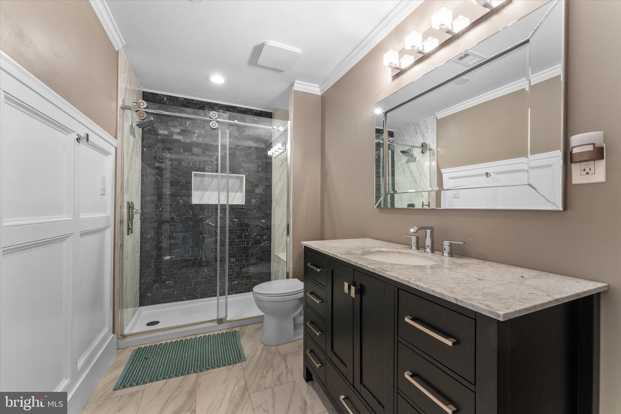 FOX MILL WOODS - Residential