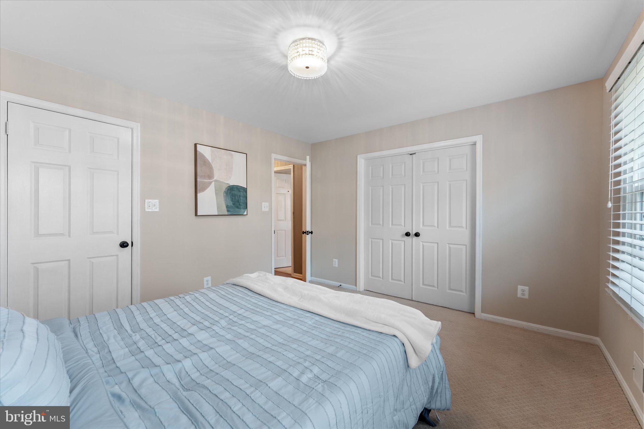 FOX MILL WOODS - Residential