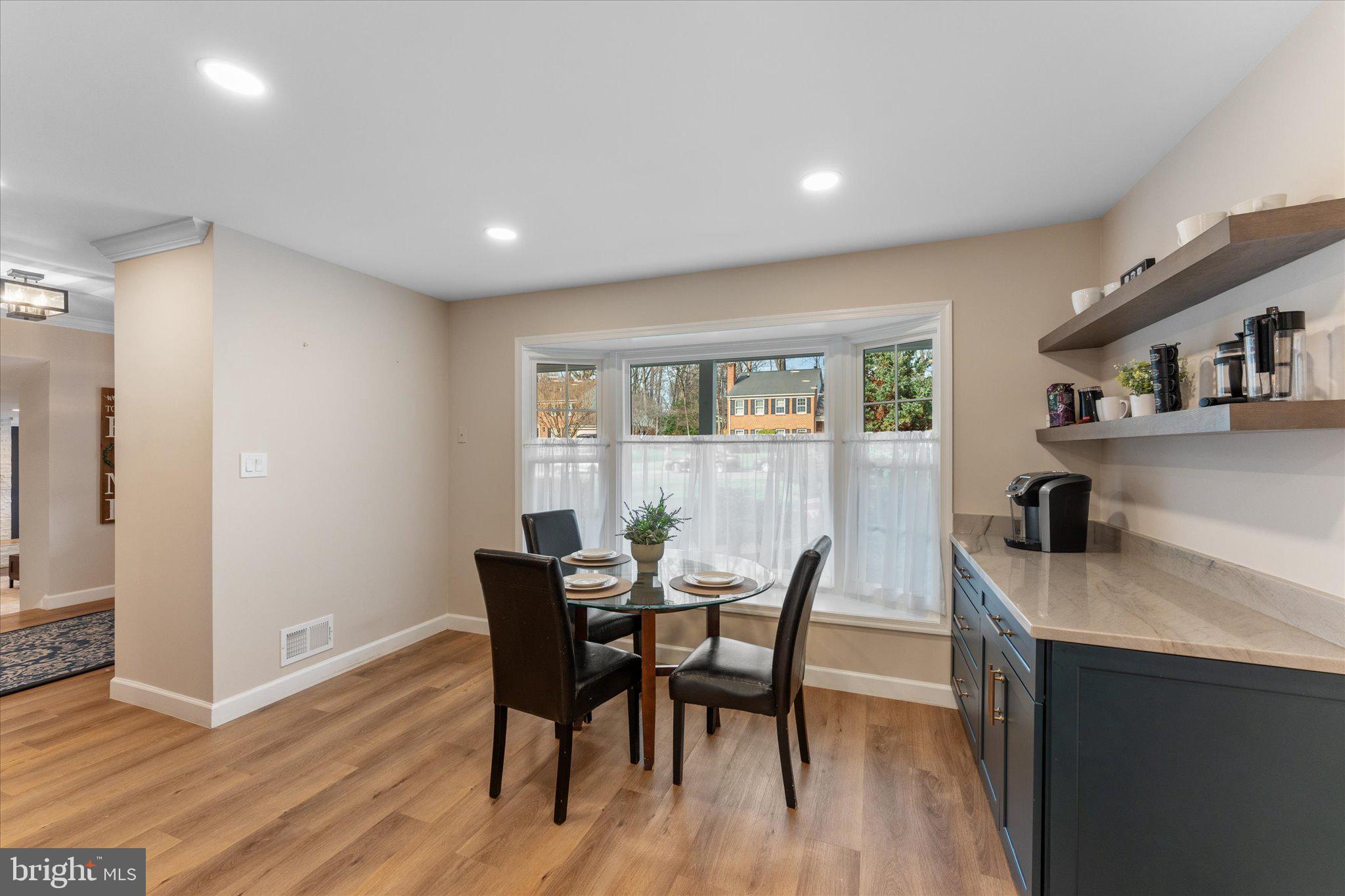 FOX MILL WOODS - Residential