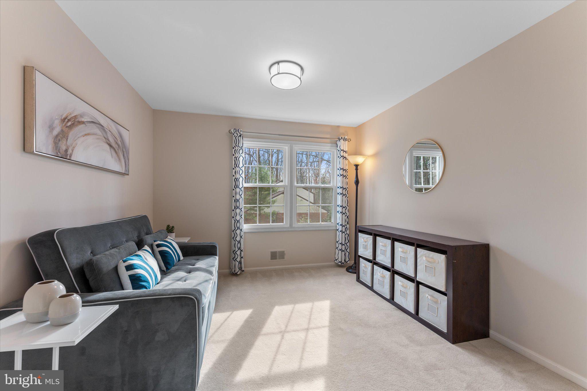 FOX MILL WOODS - Residential