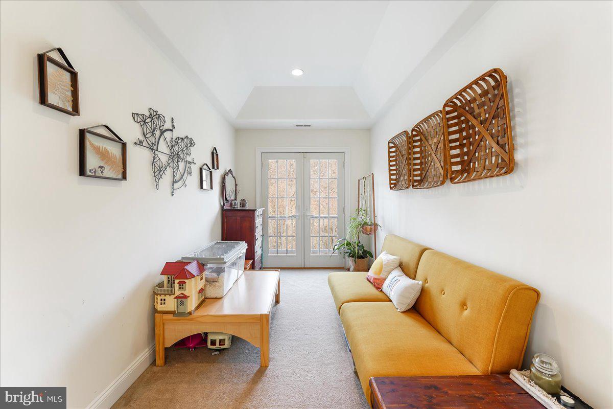 GREEN GLEN - Residential