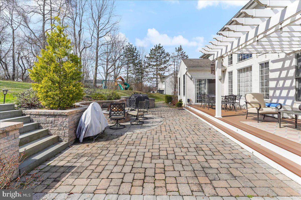 GREEN GLEN - Residential