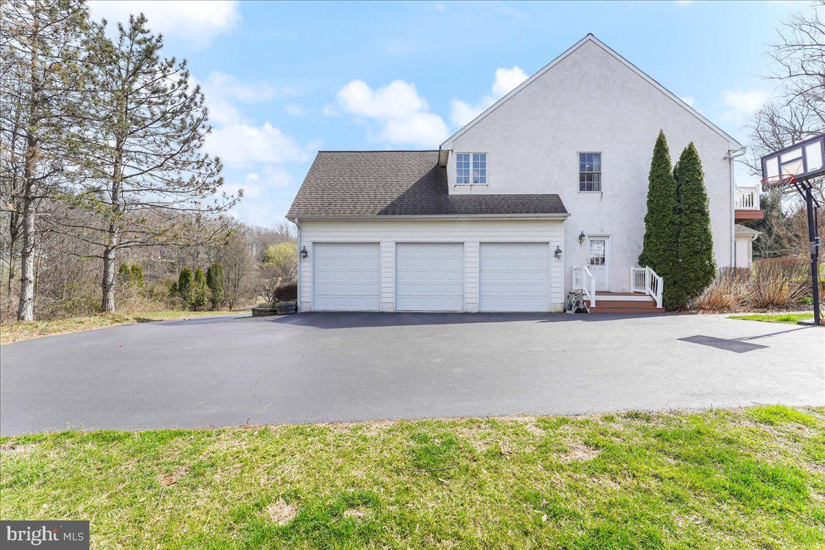 GREEN GLEN - Residential