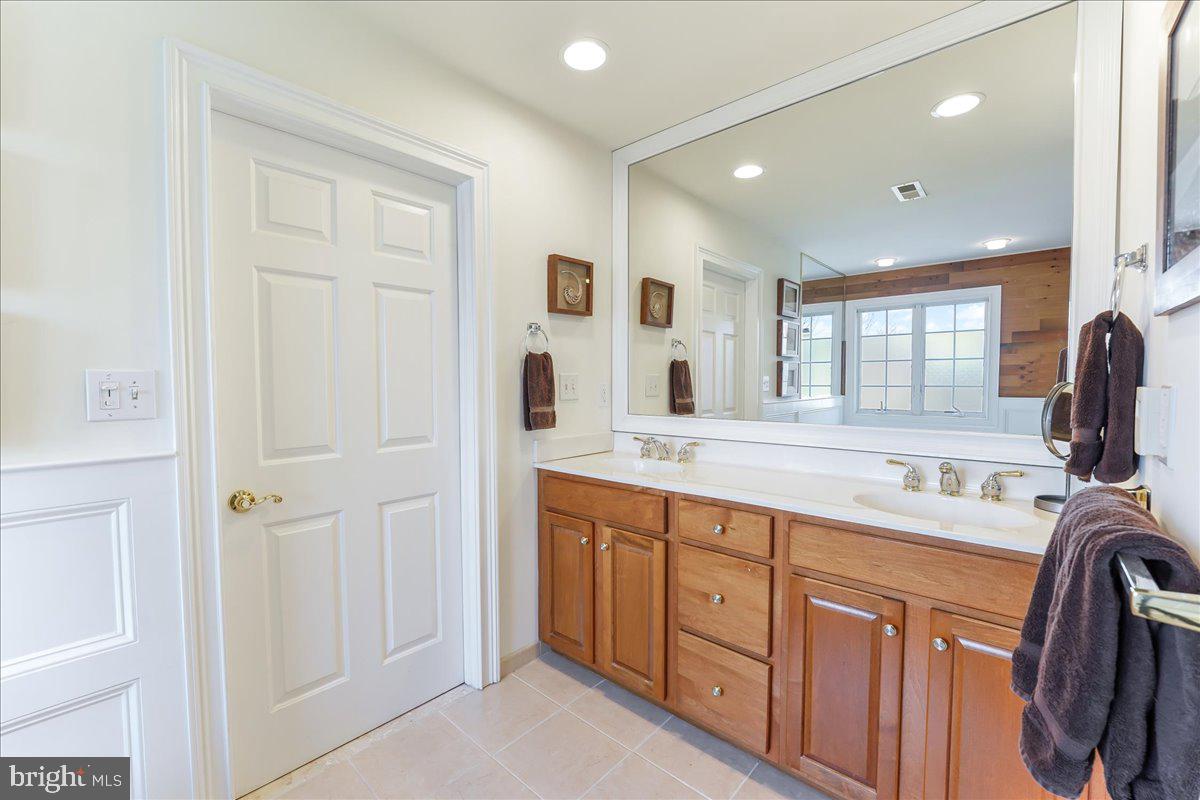 GREEN GLEN - Residential