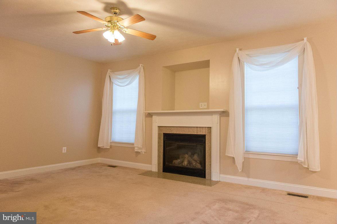 LEACHBURG - Residential Lease