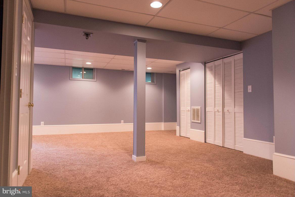 LEACHBURG - Residential Lease