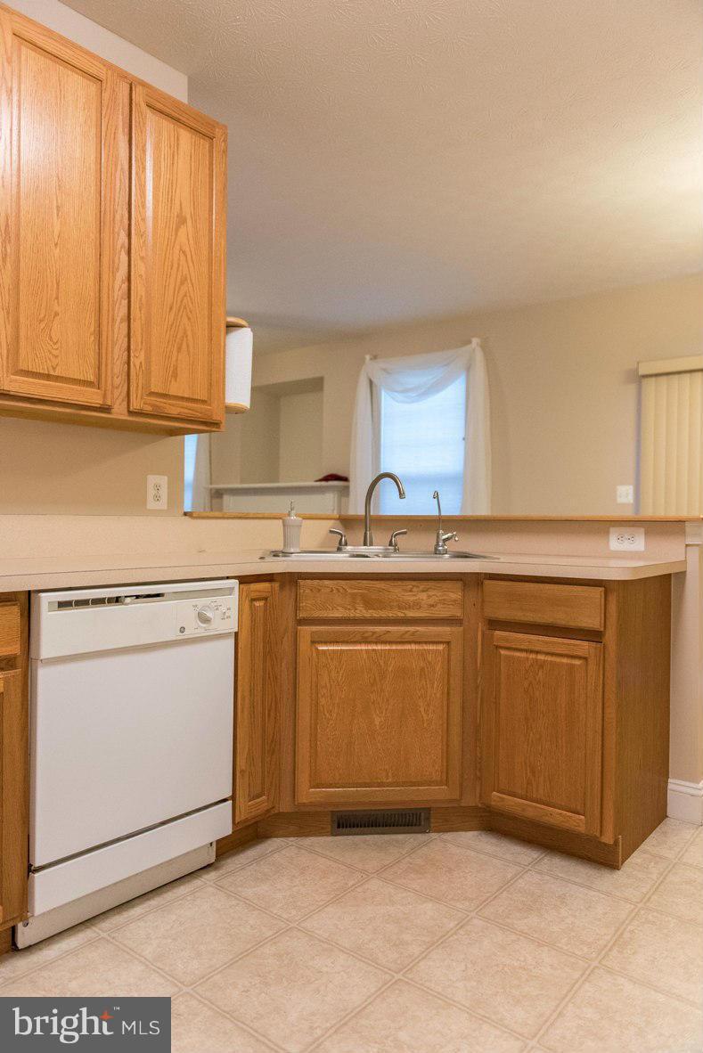 LEACHBURG - Residential Lease