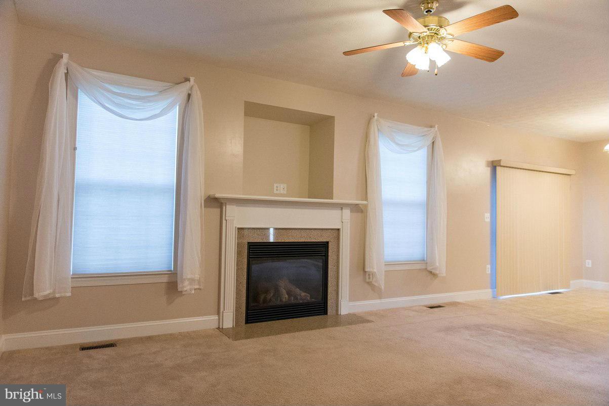 LEACHBURG - Residential Lease