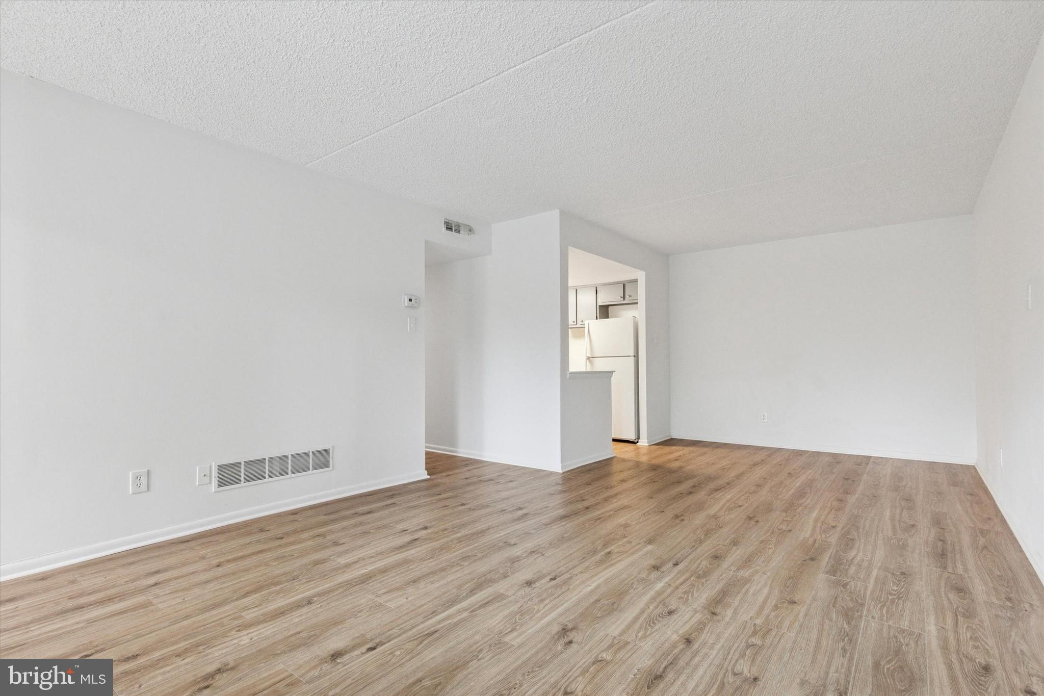 344 SUMMIT HOUSE 344