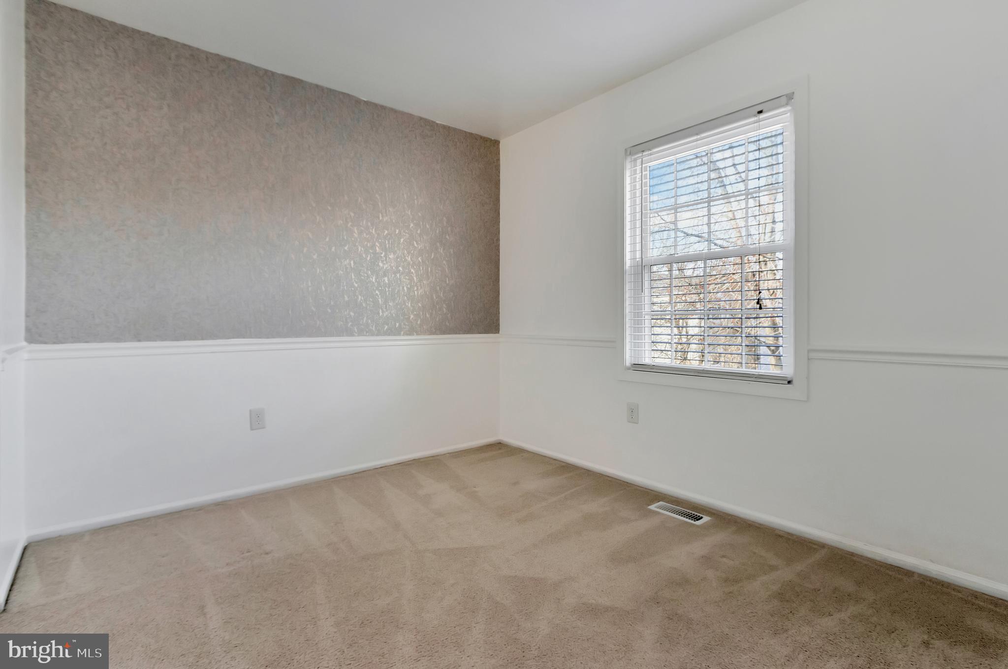 DORCHESTER - ST. CHARLES - Residential