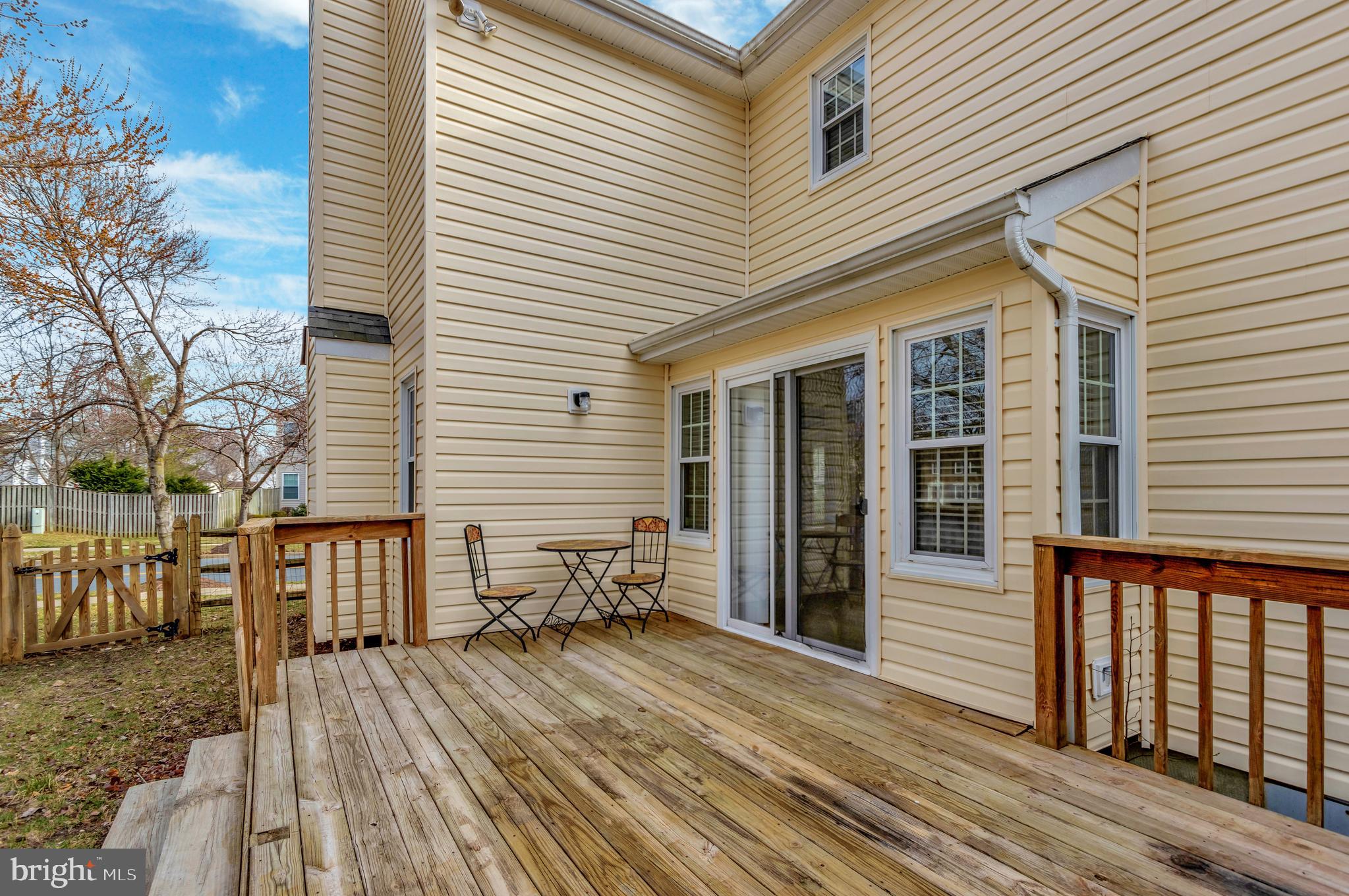 DORCHESTER - ST. CHARLES - Residential