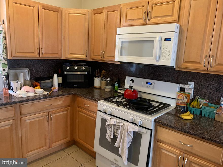 Here's a great opportunity to rent a 2 bedroom/one bathroom apartment in the Art Museum area. The apartment is in a corner property and has tons of natural light.  The kitchen has a microwave, gas stove and granite countertops. It has hardwood floors in the bedroom/living area and tile in the kitchen. The apartment contains a washer and dryer. There is recessed lighting and central air. The tenants pays for electric, gas, cable/internet and the landlord pays for water. Conveniently located close to everything the Art Museum area has to offer: dining, coffee shops, Boathouse Row, Museums and close to Center City. First month, last month, one month's security required.