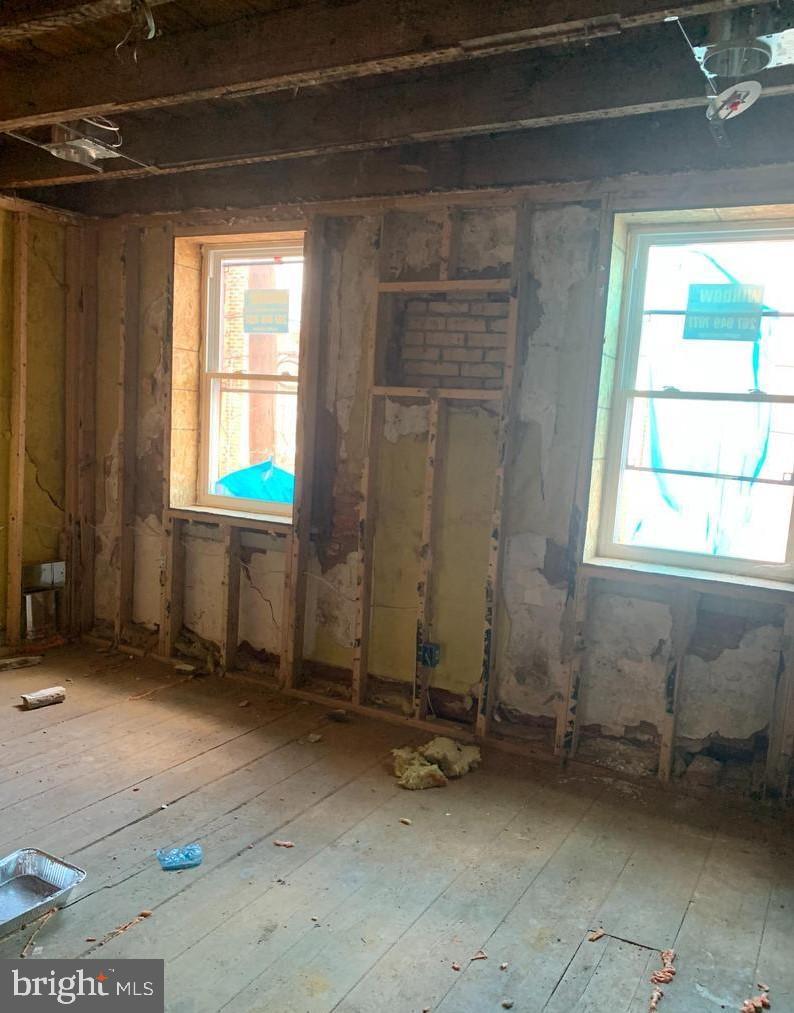 PASSYUNK SQUARE - Residential