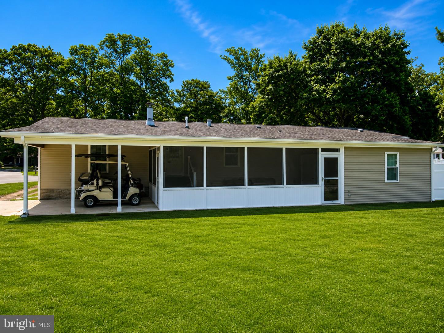 34160 HUCKLEBERRY LANE 909