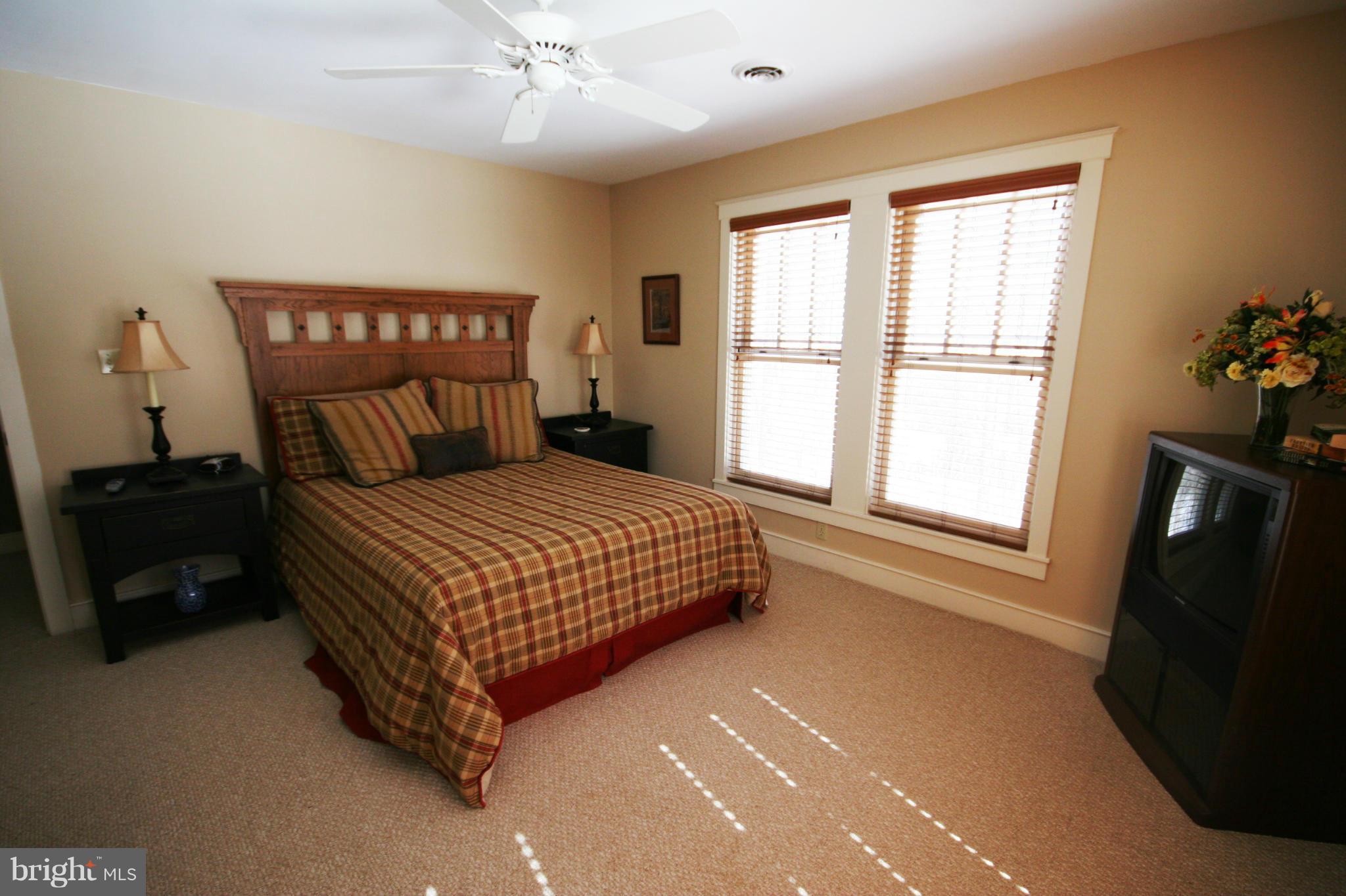 SILVER RIDGE - Residential