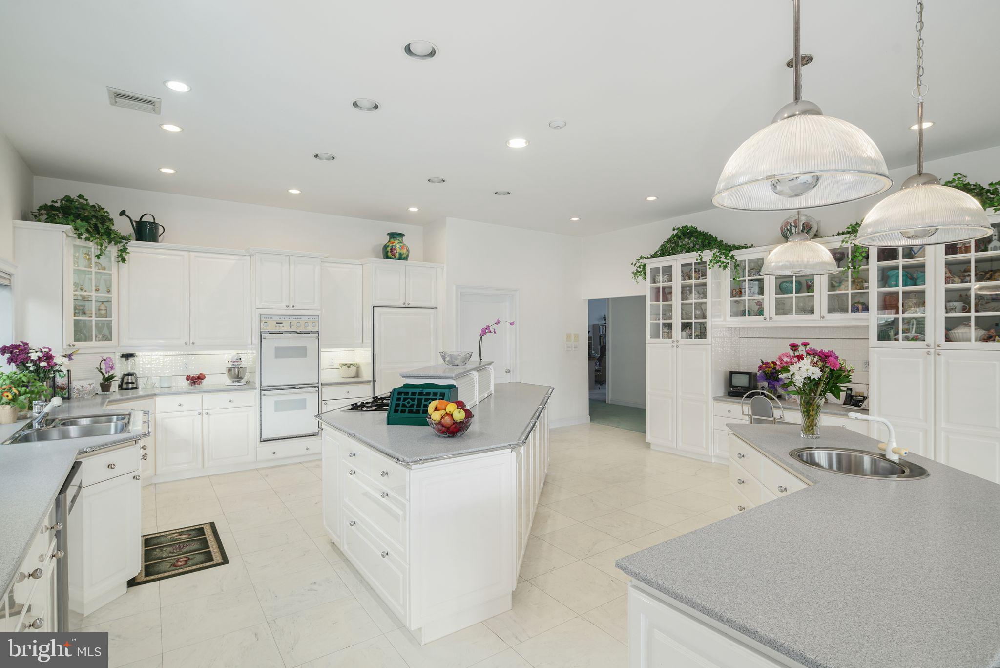 HUNTINGDON VALLEY - Residential