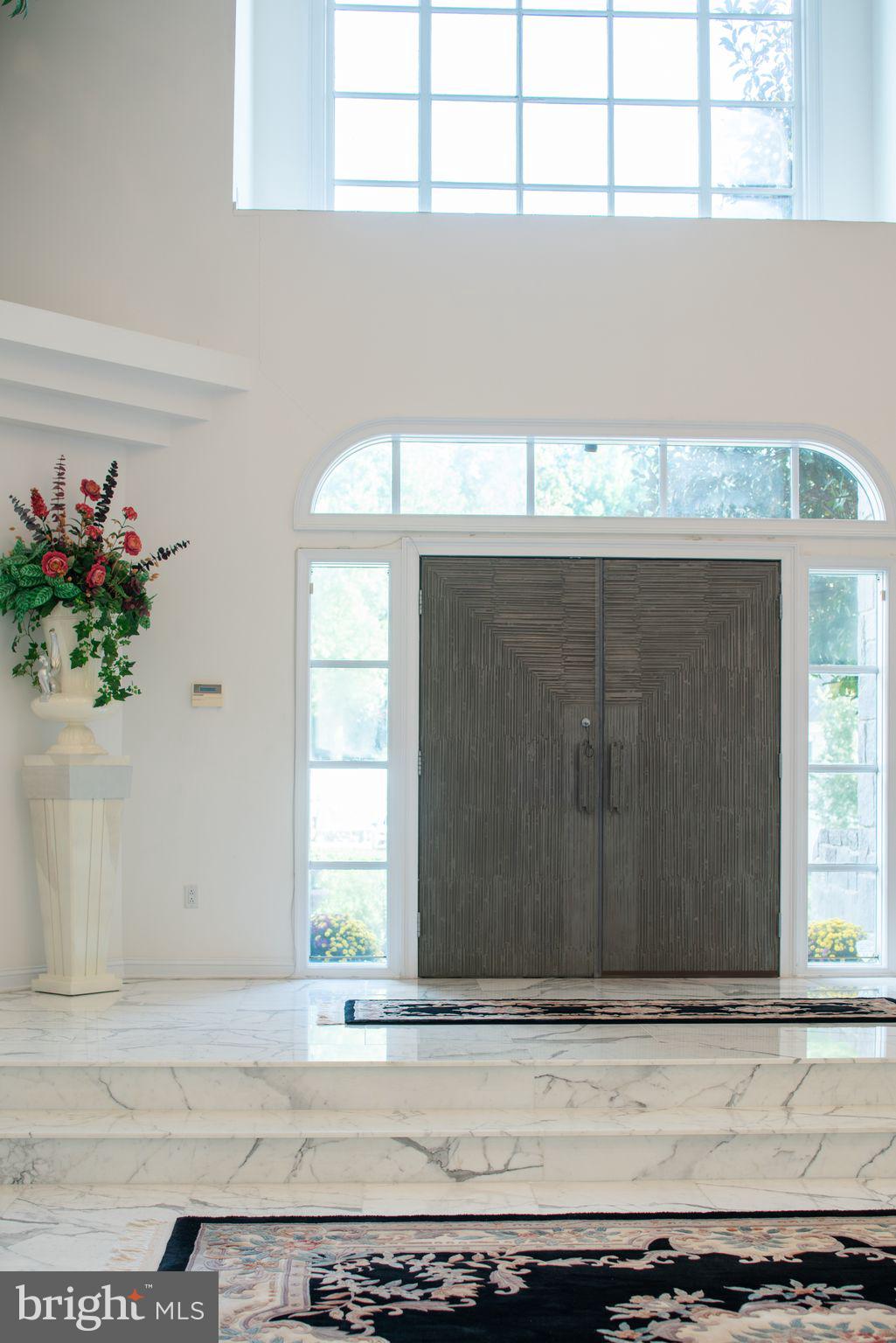 HUNTINGDON VALLEY - Residential