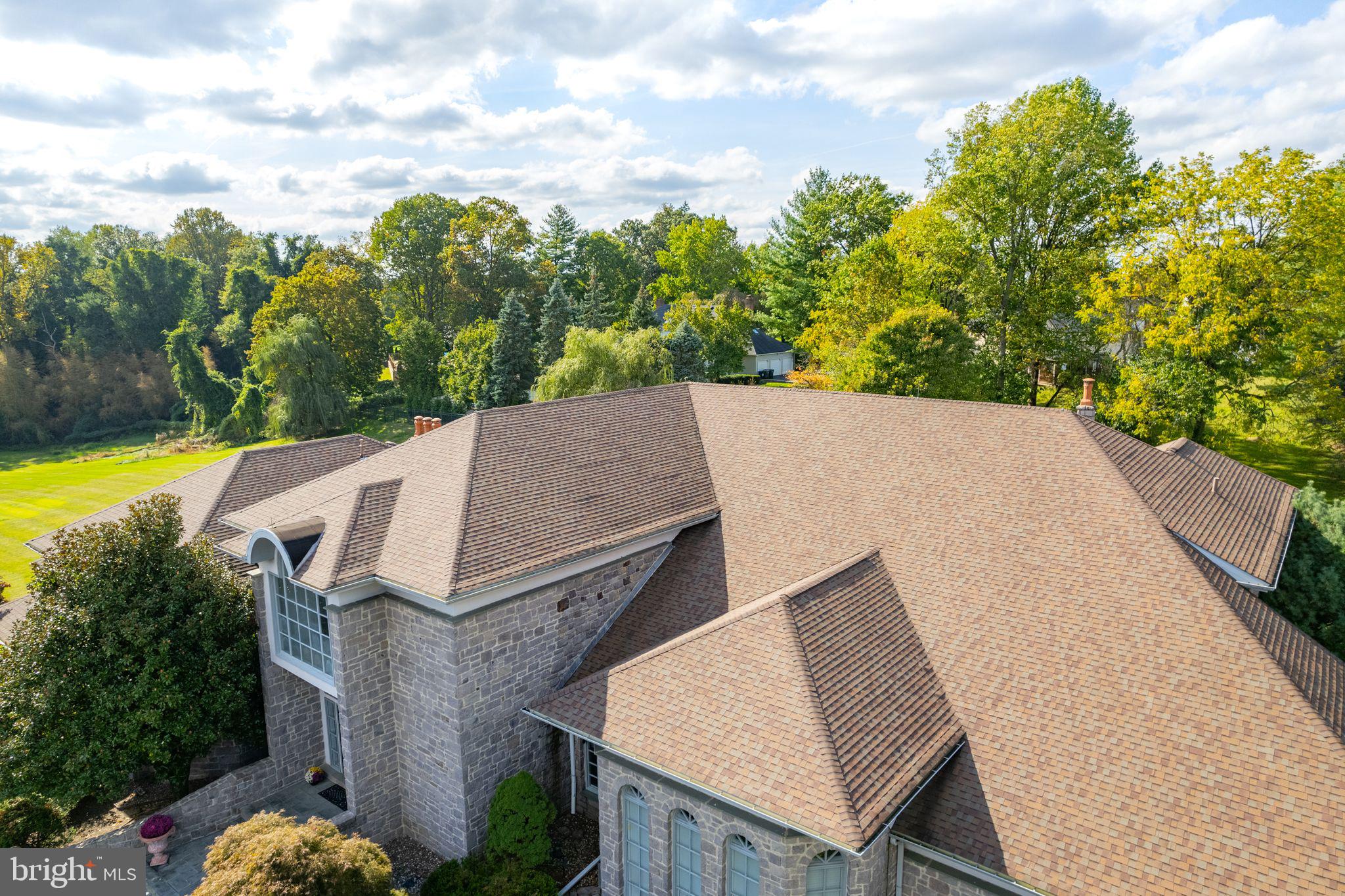 HUNTINGDON VALLEY - Residential