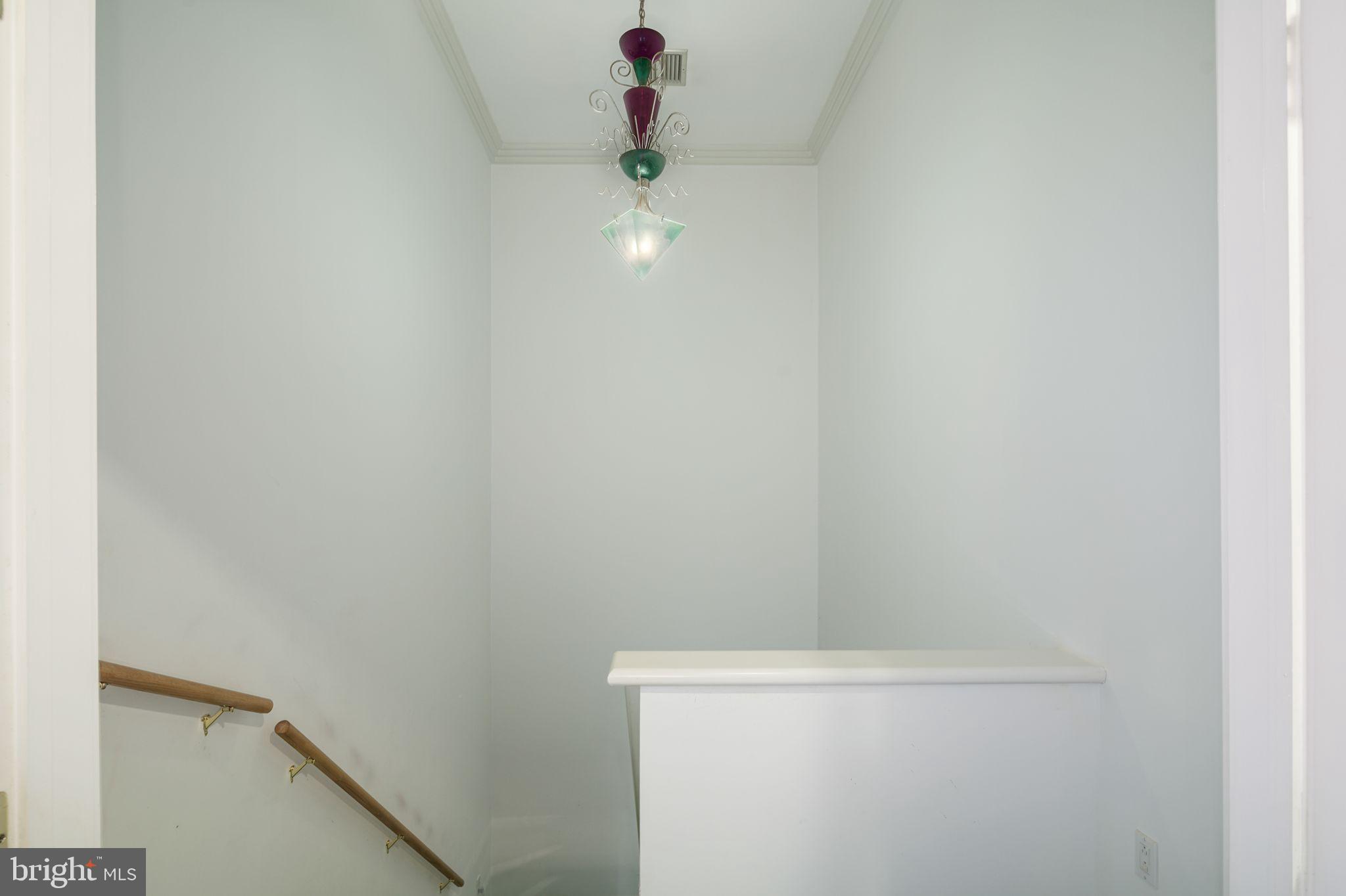 HUNTINGDON VALLEY - Residential