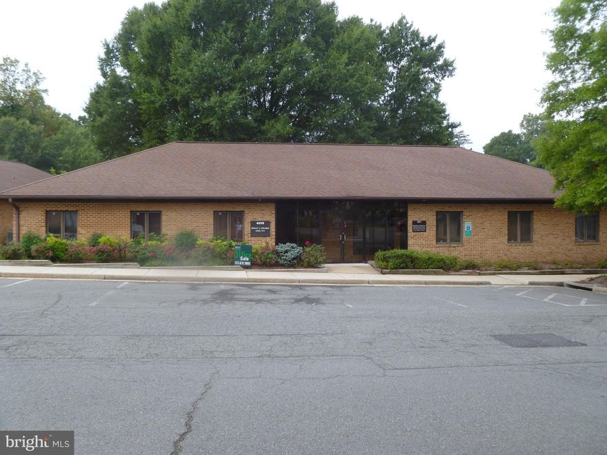 2 offices, business office with large work area, employee break room with kitchenette bar, waiting area, large conference room,  restroom.  the gross square feet of 1,470 SF includes a portion of the enclosed entry vestibule. Sale subject to existing lease until 12/26/2026.  The property is in excellent condition and shows well.