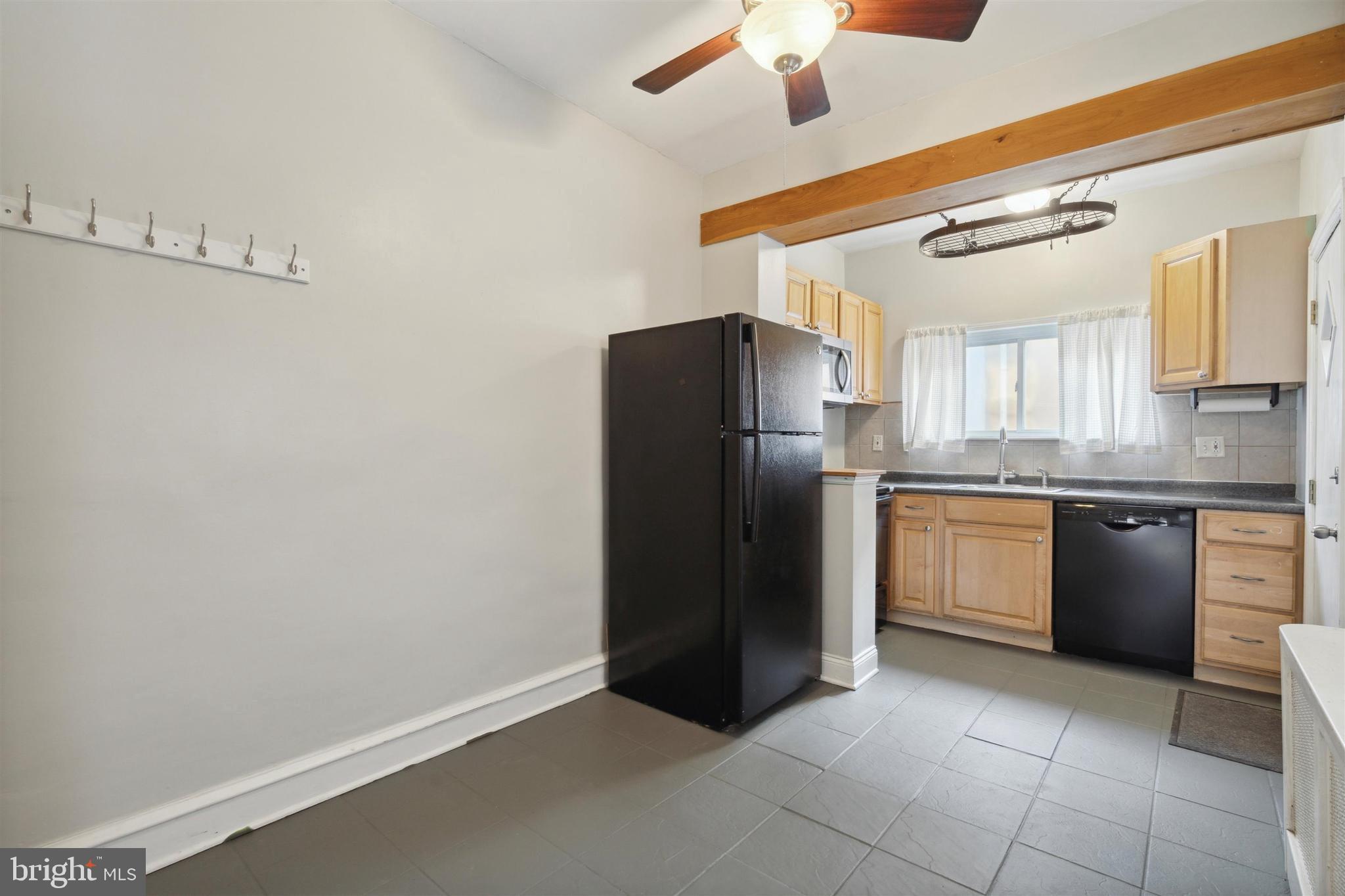 FISHTOWN - Residential Lease