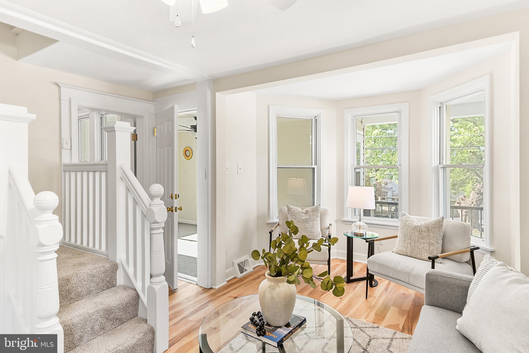 205 W B STREET