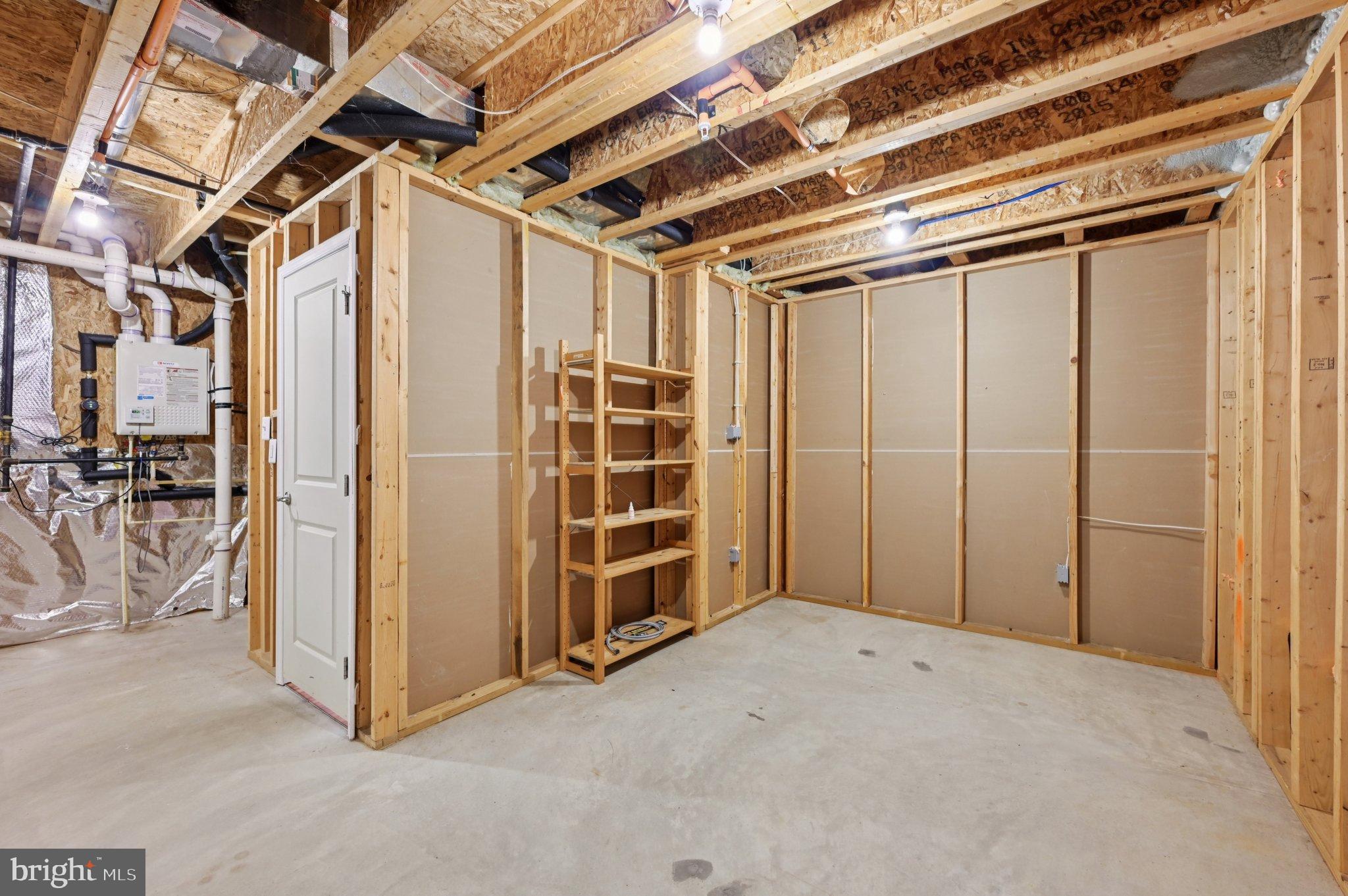 CLARKSBURG VILLAGE - Residential Lease