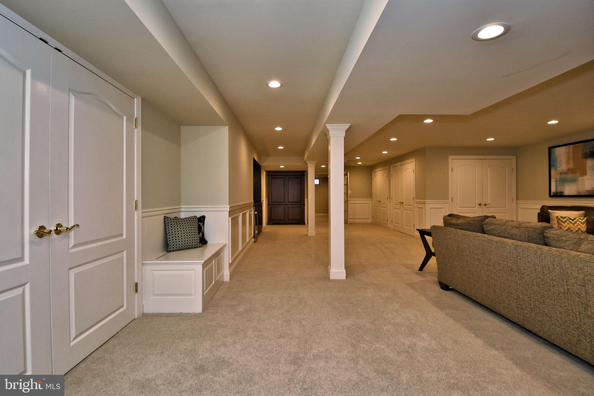 RIVER CROSSING - Residential