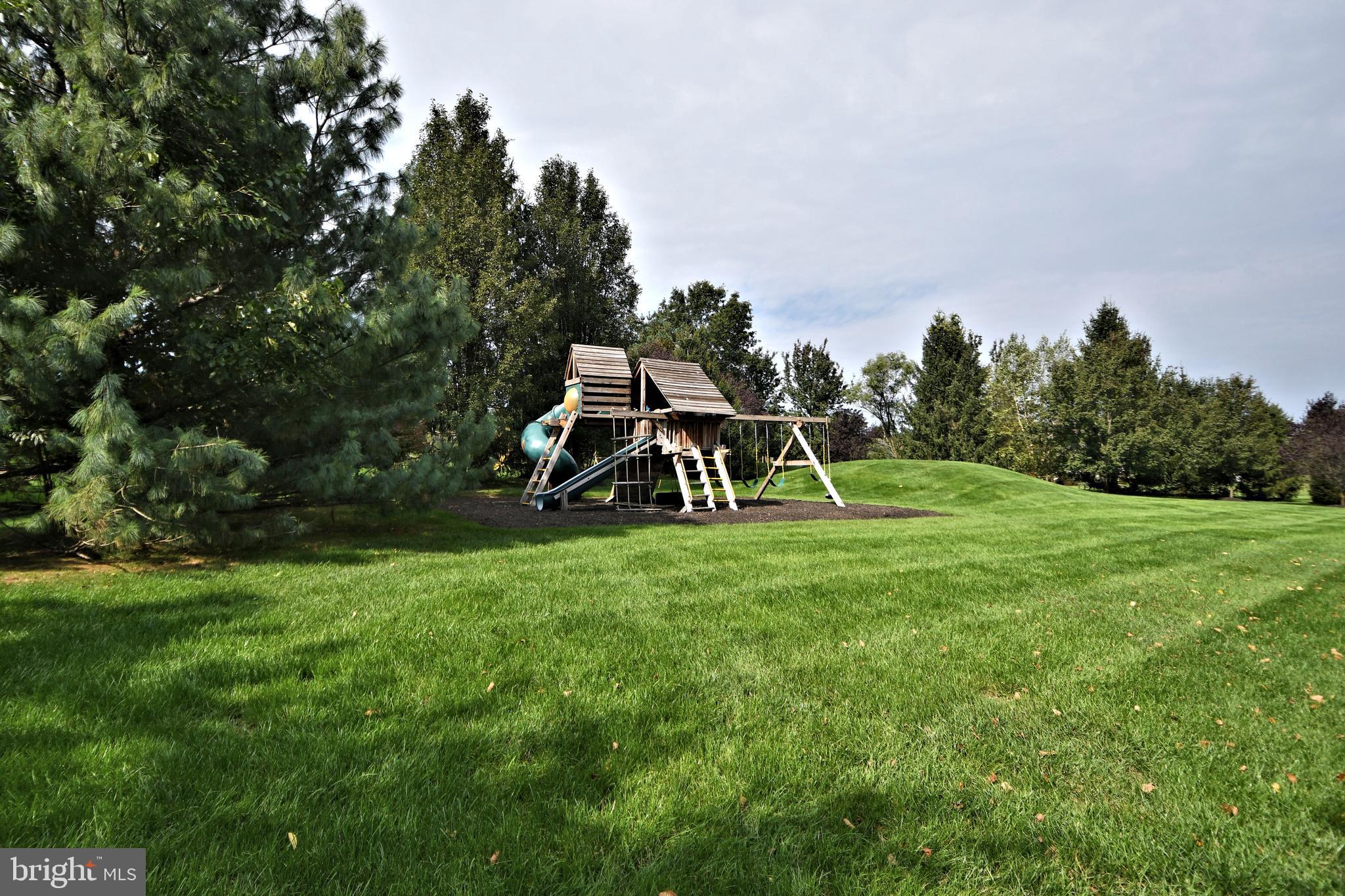 RIVER CROSSING - Residential