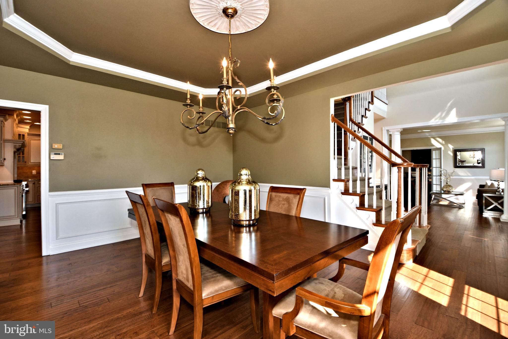 RIVER CROSSING - Residential