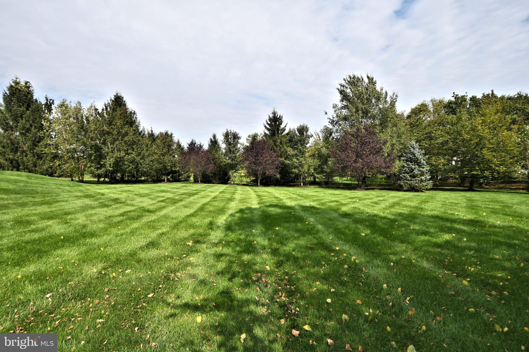 RIVER CROSSING - Residential