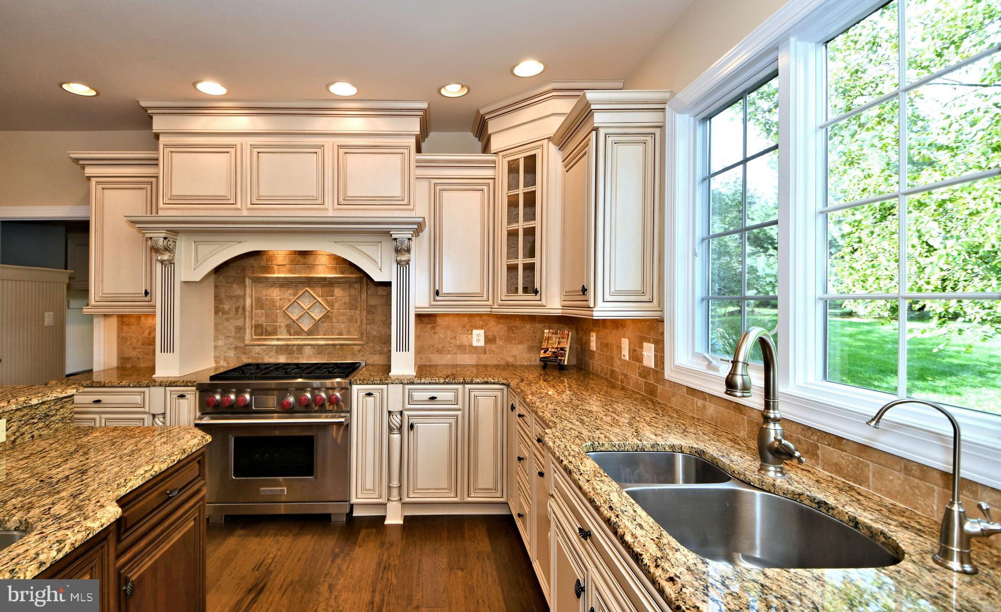 RIVER CROSSING - Residential