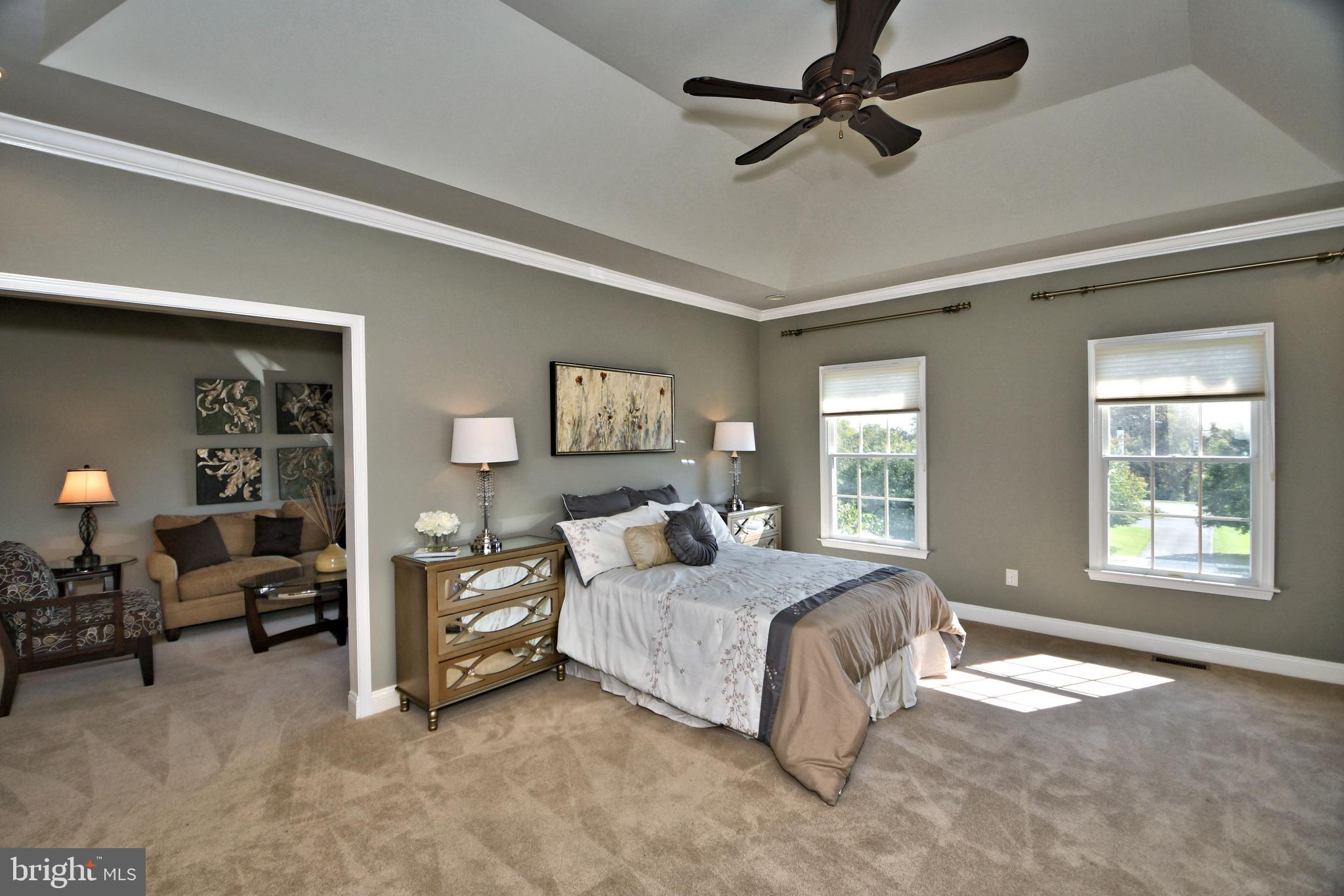 RIVER CROSSING - Residential