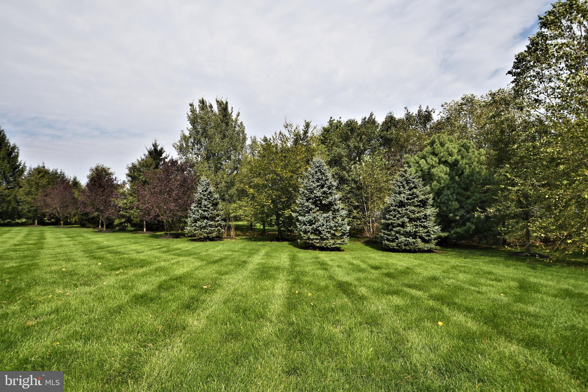 RIVER CROSSING - Residential
