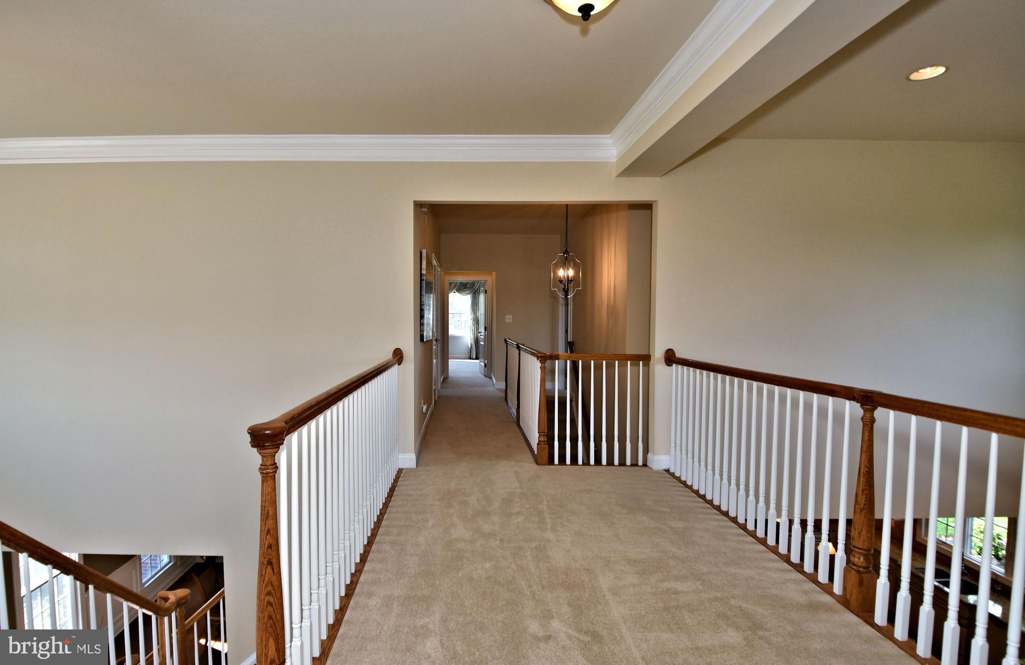 RIVER CROSSING - Residential