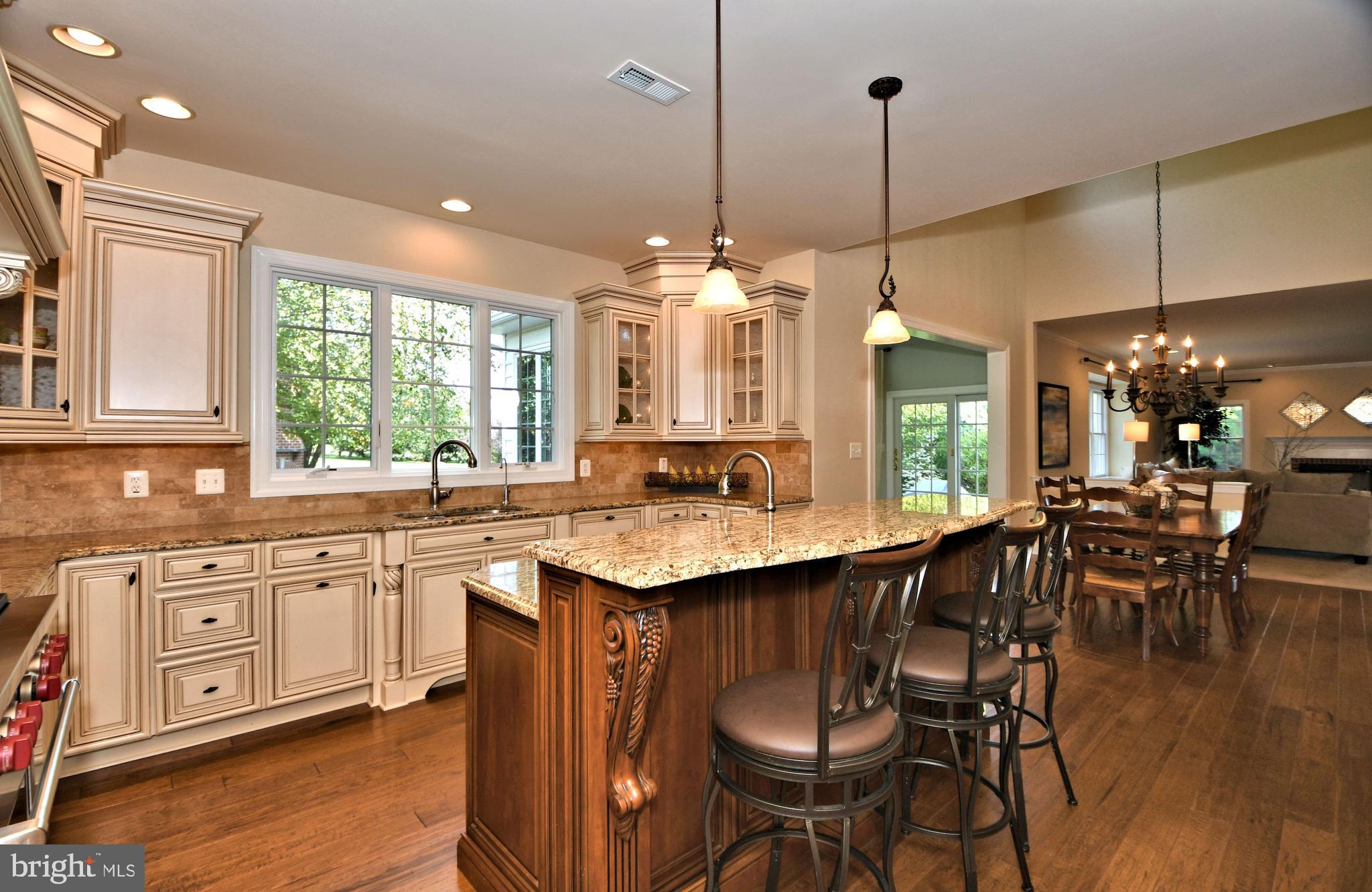 RIVER CROSSING - Residential