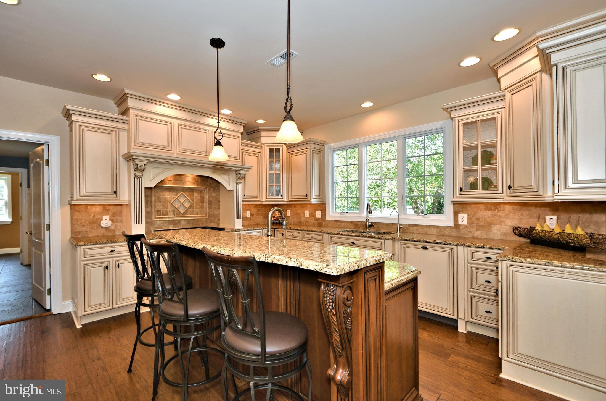 RIVER CROSSING - Residential