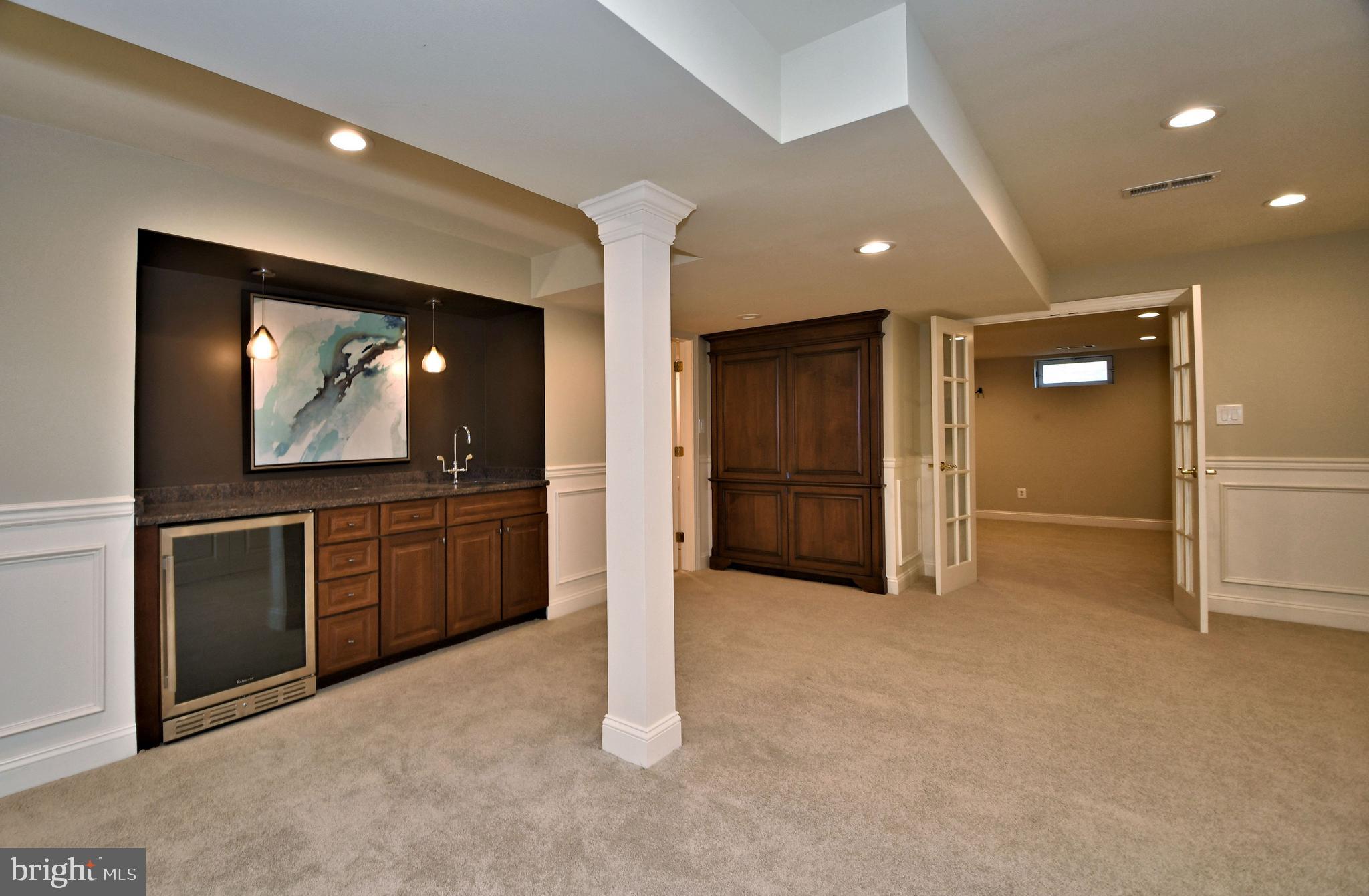 RIVER CROSSING - Residential