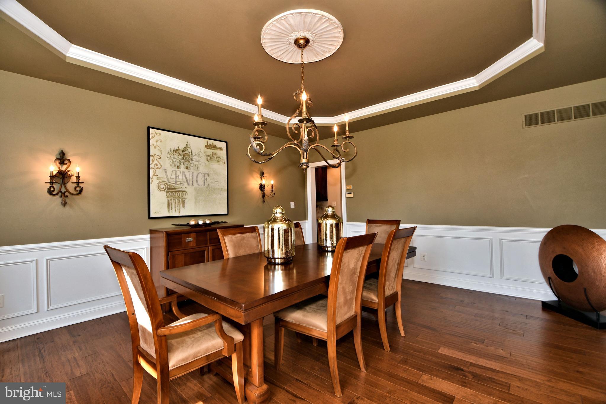 RIVER CROSSING - Residential