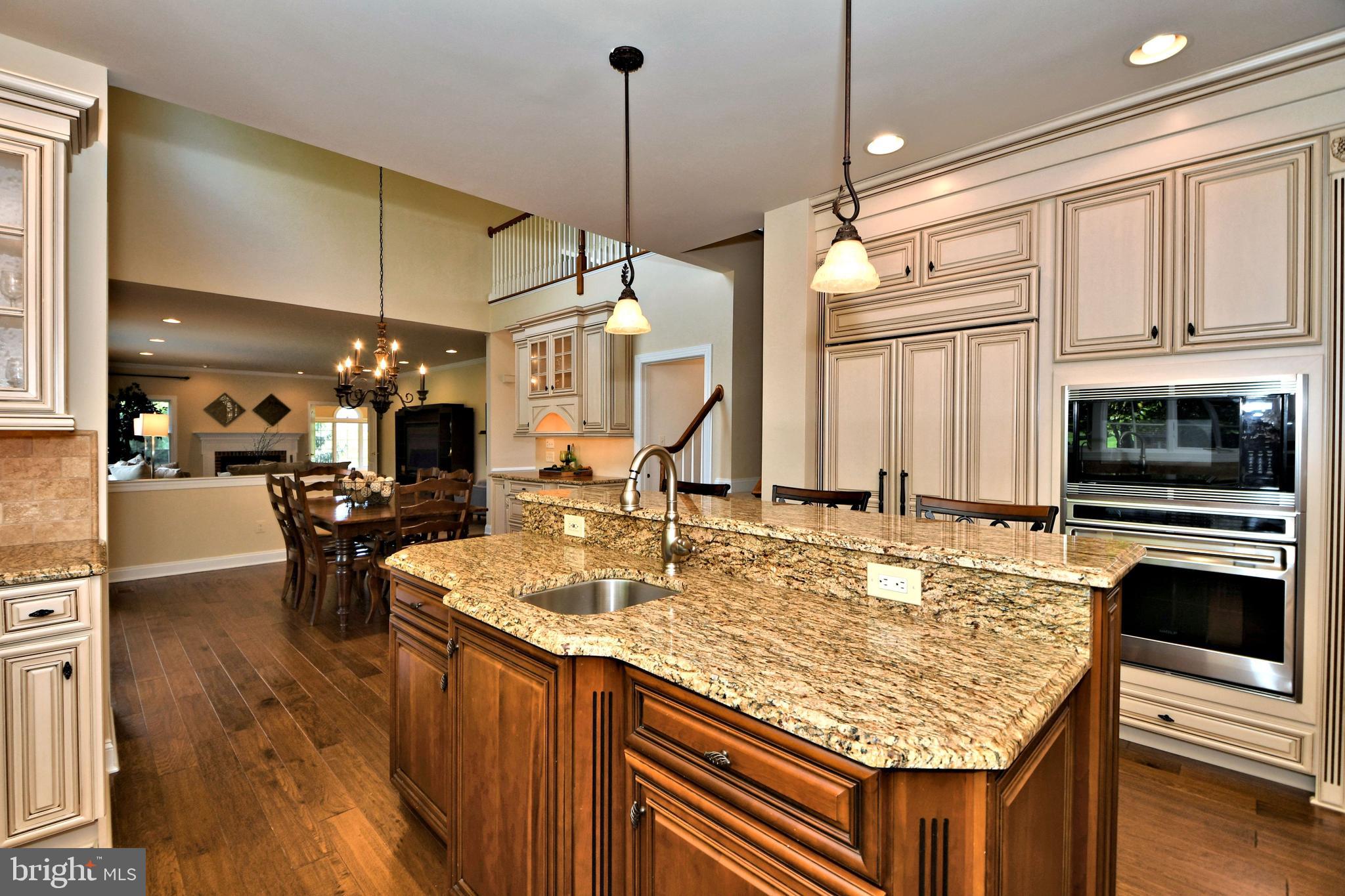 RIVER CROSSING - Residential