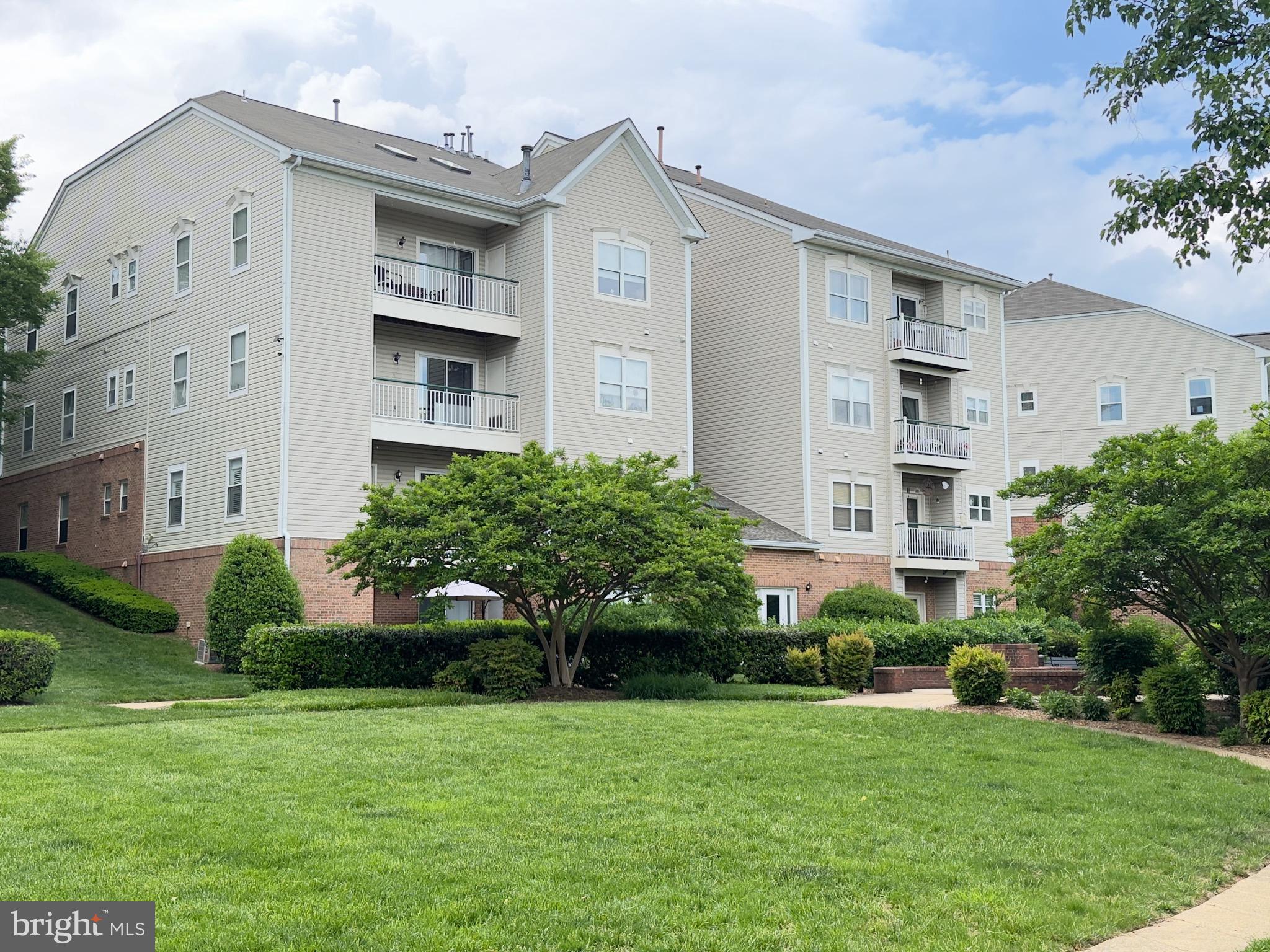 CHANCERY OF KINGSTOWNE - Residential Lease