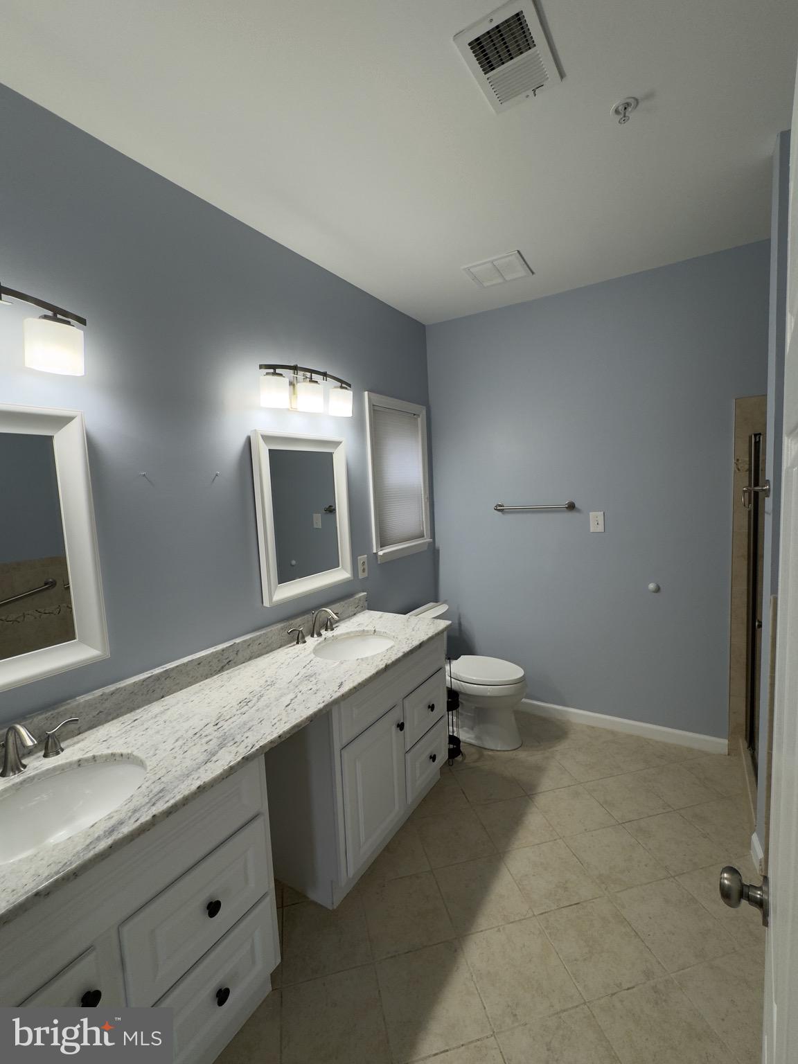 CHANCERY OF KINGSTOWNE - Residential Lease